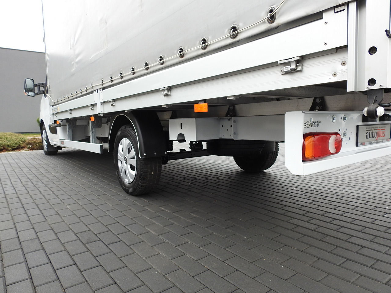 Curtain side van RENAULT MASTER  TARPAULIN 10 PALLETS WEBASTO CRUISE CONTROL LED LIGHTS PNEUMATICS AIR CONDITIONING  165HP: picture 16