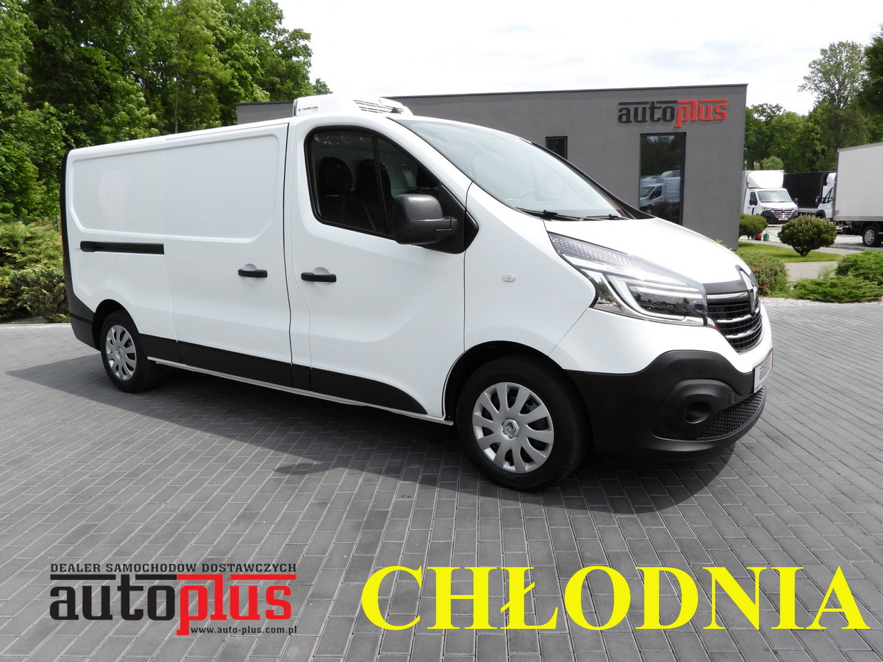 RENAULT TRAFIC REFRIGERATOR VAN 0*C CRUISE CONTROL LED LIGHTS AIR CONDITIONING 120HP - Refrigerated van: picture 1 RENAULT TRAFIC REFRIGERATOR VAN 0*C CRUISE CONTROL LED LIGHTS AIR CONDITIONING 120HP - Refrigerated van: picture 1