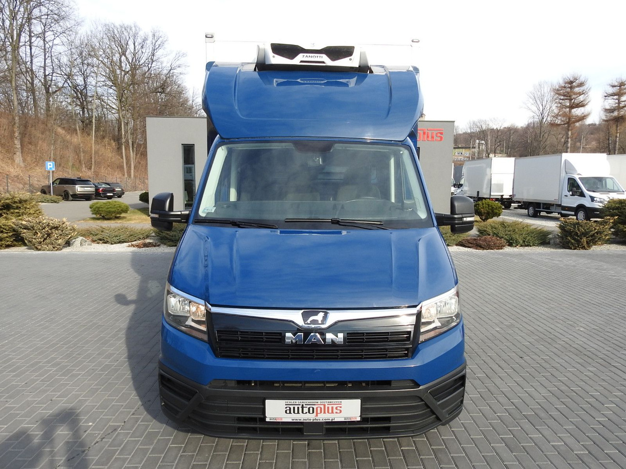 Volkswagen CRAFTER KÜHLKOFFER -5*C 8 PALETTEN HEIZFUNKTION - Refrigerated van: picture 5 Volkswagen CRAFTER KÜHLKOFFER -5*C 8 PALETTEN HEIZFUNKTION - Refrigerated van: picture 5