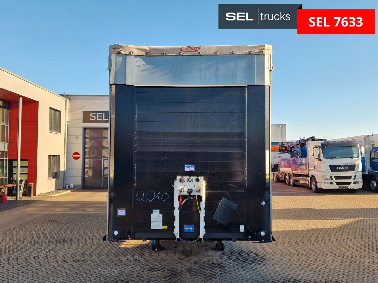 Fliegl SZS320 / Hubdach / EDSCHA / Mega - Curtainsider semi-trailer: picture 2 Fliegl SZS320 / Hubdach / EDSCHA / Mega - Curtainsider semi-trailer: picture 2