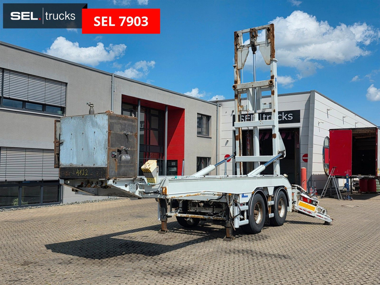 Hüffermann HSF 35.06L / Silosteller / Liftachse - Tipper semi-trailer: picture 1 Hüffermann HSF 35.06L / Silosteller / Liftachse - Tipper semi-trailer: picture 1