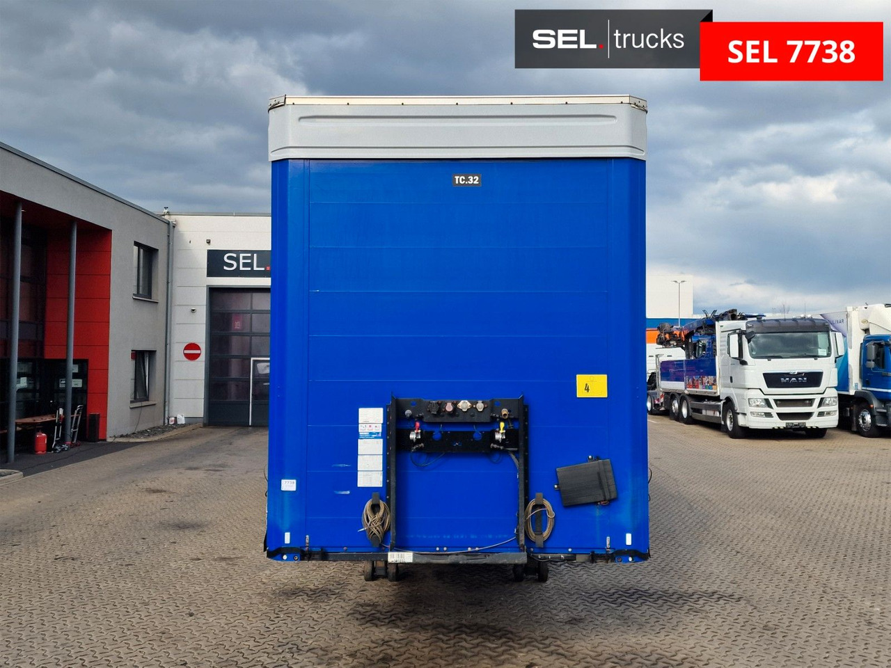 Kögel S24 - 1 / EDSCHA / Hubdach / Mega - Curtainsider semi-trailer: picture 2 Kögel S24 - 1 / EDSCHA / Hubdach / Mega - Curtainsider semi-trailer: picture 2