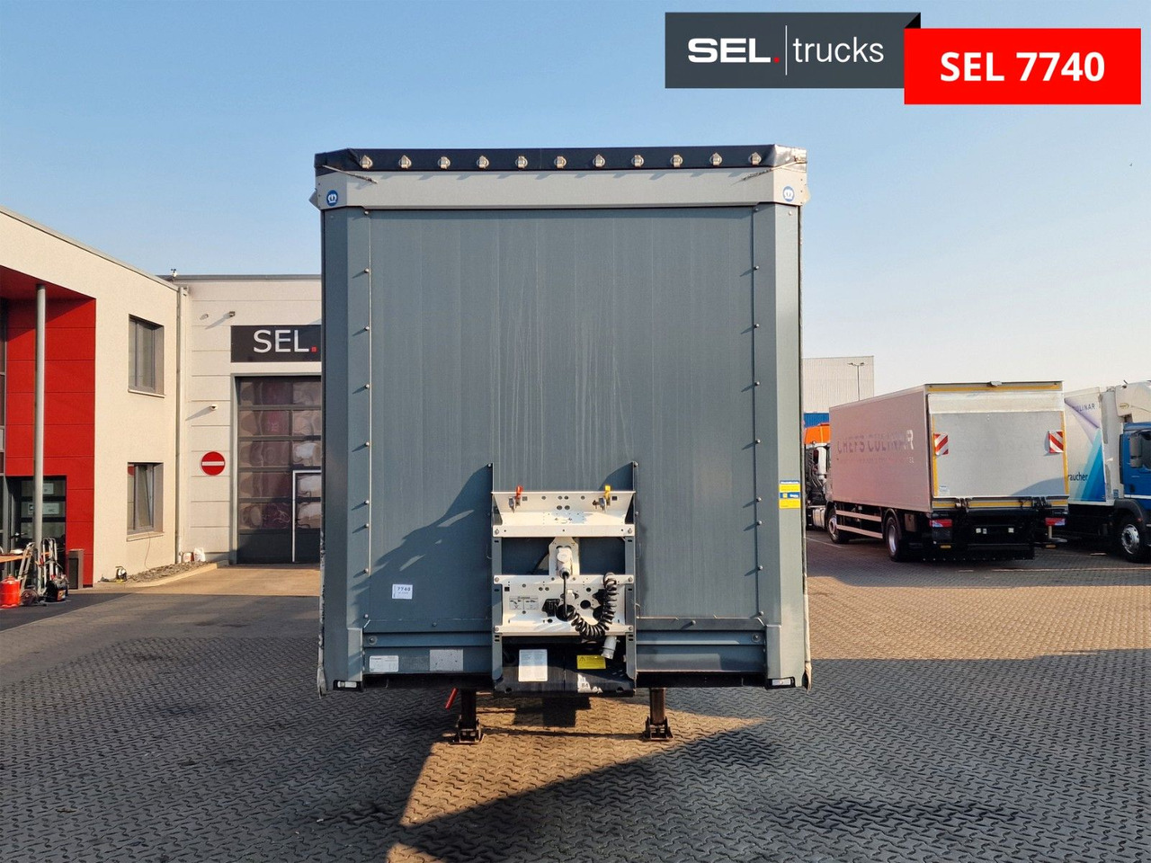 Krone SD / Ladebordwand / Lenkachse / Liftachse - Curtainsider semi-trailer: picture 3 Krone SD / Ladebordwand / Lenkachse / Liftachse - Curtainsider semi-trailer: picture 3