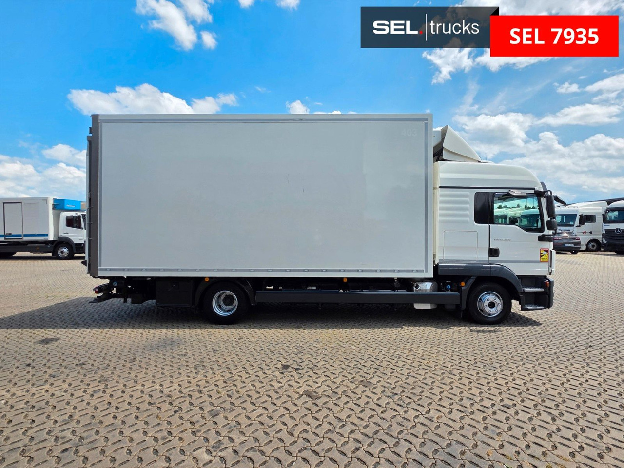 MAN TGL 12.250 4X2 BL / Standklima / Ldbw / Konvekta - Box truck: picture 5 MAN TGL 12.250 4X2 BL / Standklima / Ldbw / Konvekta - Box truck: picture 5
