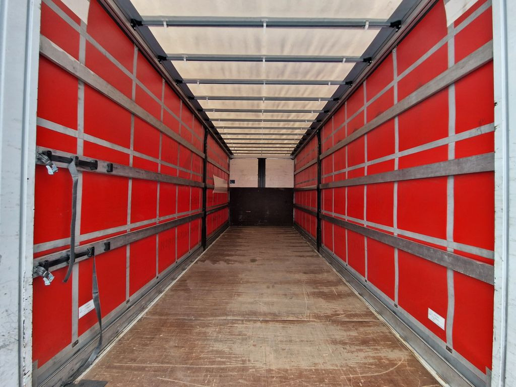 Curtainsider truck Mercedes-Benz Antos 1840: picture 10