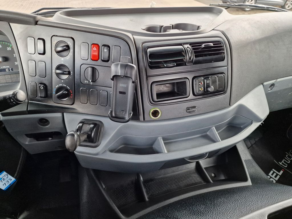 Crane truck Mercedes-Benz Axor 1833L / Palfinger PK 12002-EH: picture 25 Crane truck Mercedes-Benz Axor 1833L / Palfinger PK 12002-EH: picture 25