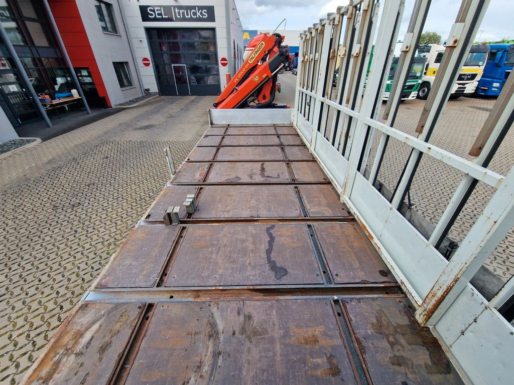 Crane truck Mercedes-Benz Axor 1833L / Palfinger PK 12002-EH: picture 13 Crane truck Mercedes-Benz Axor 1833L / Palfinger PK 12002-EH: picture 13