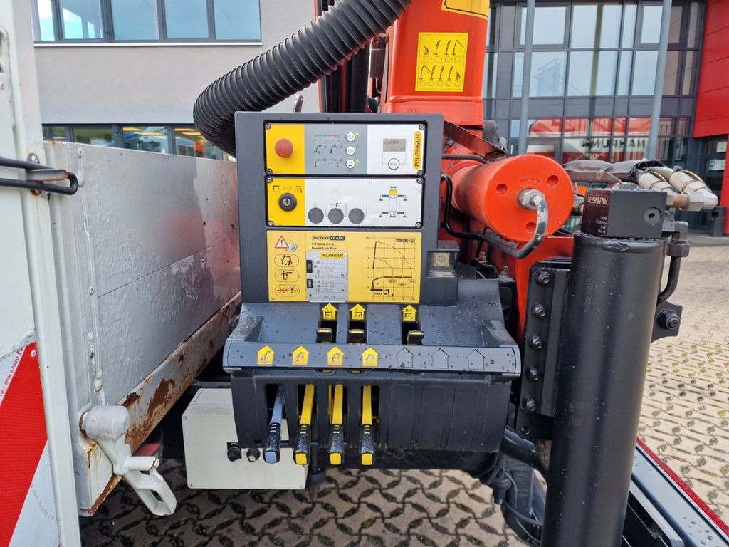 Crane truck Mercedes-Benz Axor 1833L / Palfinger PK 12002-EH: picture 10 Crane truck Mercedes-Benz Axor 1833L / Palfinger PK 12002-EH: picture 10
