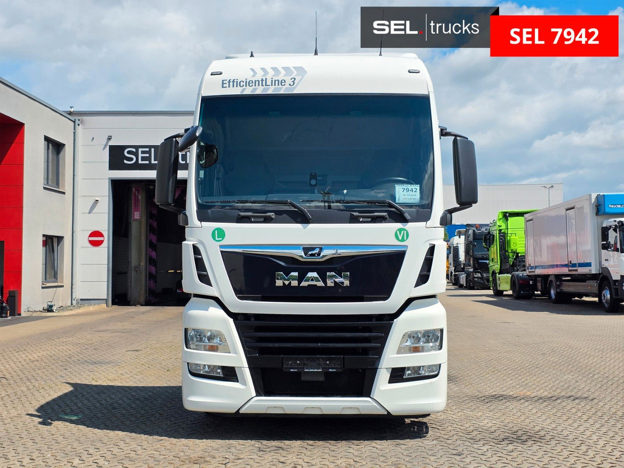 MAN TGX 18.460 4X2 LLS-U /Retarder /2 Tanks /ADR AT - Tractor unit: picture 2 MAN TGX 18.460 4X2 LLS-U /Retarder /2 Tanks /ADR AT - Tractor unit: picture 2