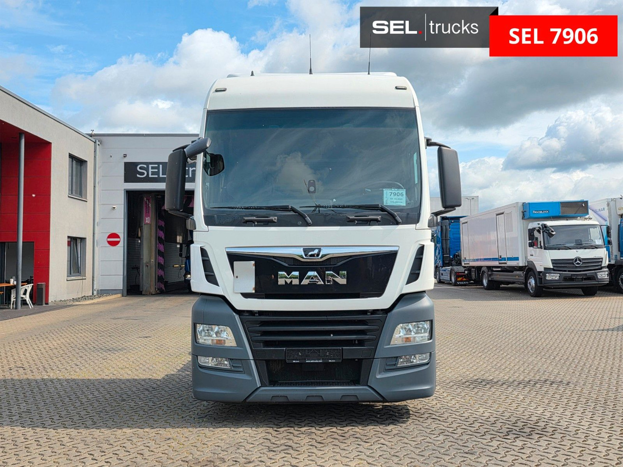 MAN TGX 18.460 4X2 LLS-U / Retarder - Tractor unit: picture 2 MAN TGX 18.460 4X2 LLS-U / Retarder - Tractor unit: picture 2