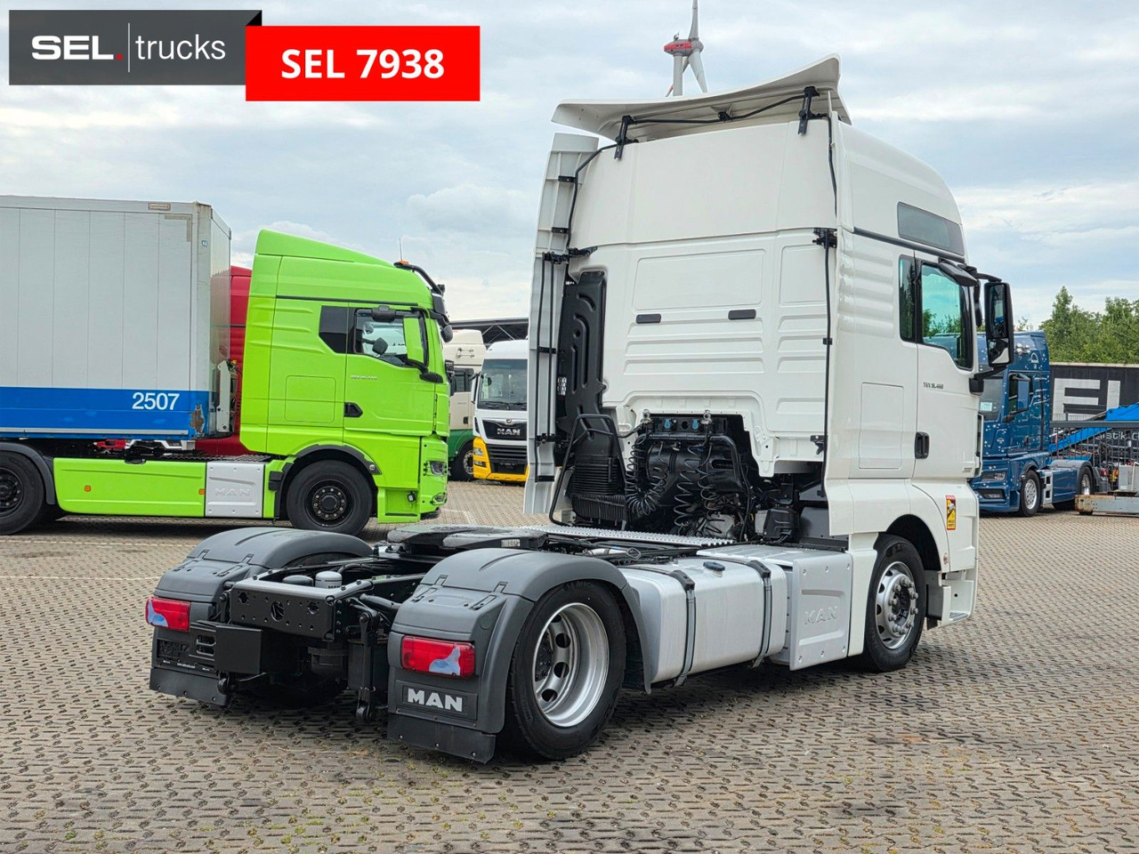 MAN TGX 18.460 4x2 LLS-U / Retarder / ADR AT - Tractor unit: picture 5 MAN TGX 18.460 4x2 LLS-U / Retarder / ADR AT - Tractor unit: picture 5
