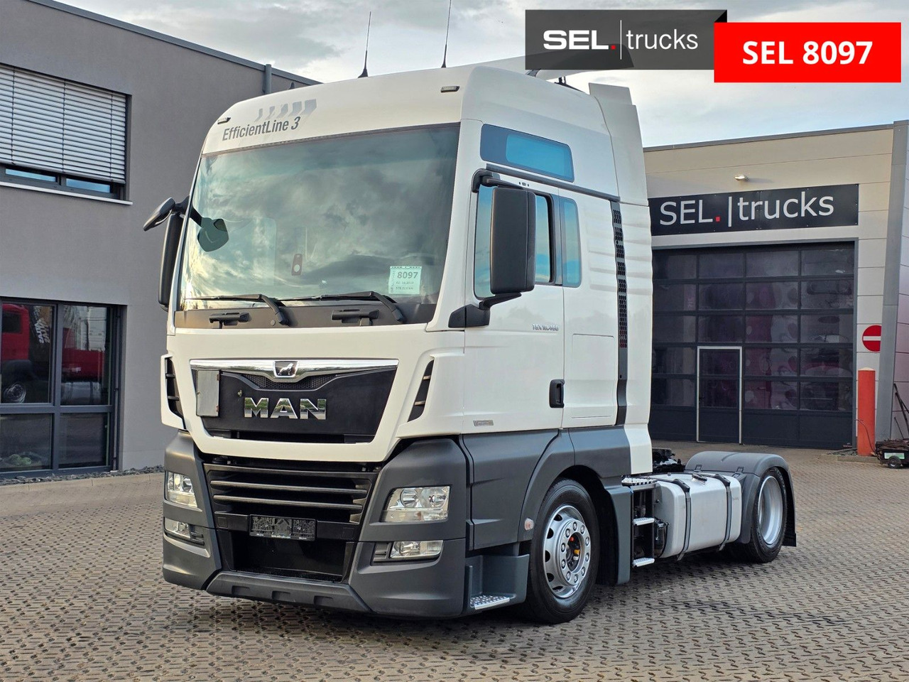 MAN TGX 18.460 LLS-U / Retarder / 2 Tanks - Tractor unit: picture 1 MAN TGX 18.460 LLS-U / Retarder / 2 Tanks - Tractor unit: picture 1