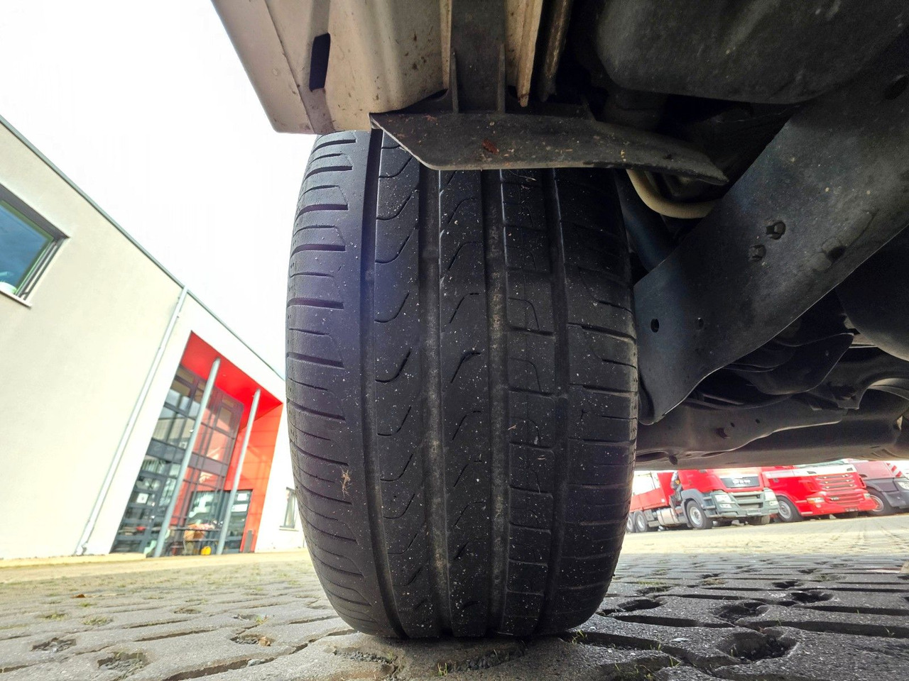 Estate car Volkswagen Passat Variant Highline BMT/Start-Stopp: picture 43