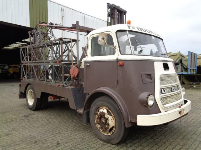 DAF 1300 BB NL KENTEKEN - Crane truck: picture 3 DAF 1300 BB NL KENTEKEN - Crane truck: picture 3