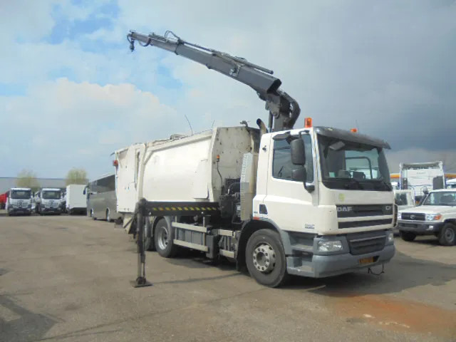 DAF CF 75.250 6X2 - Garbage truck: picture 2 DAF CF 75.250 6X2 - Garbage truck: picture 2