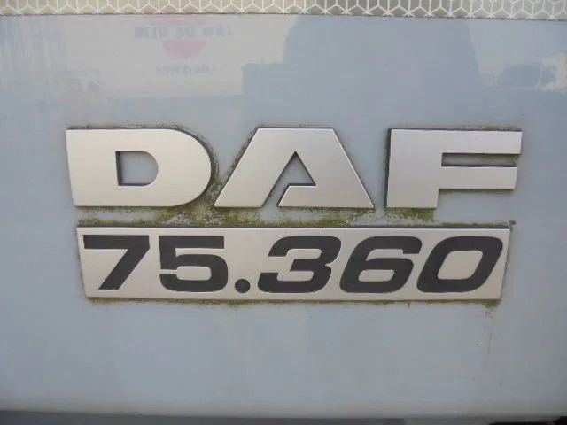 Container transporter/ Swap body truck DAF CF 75 360 NL TRUCK: picture 19