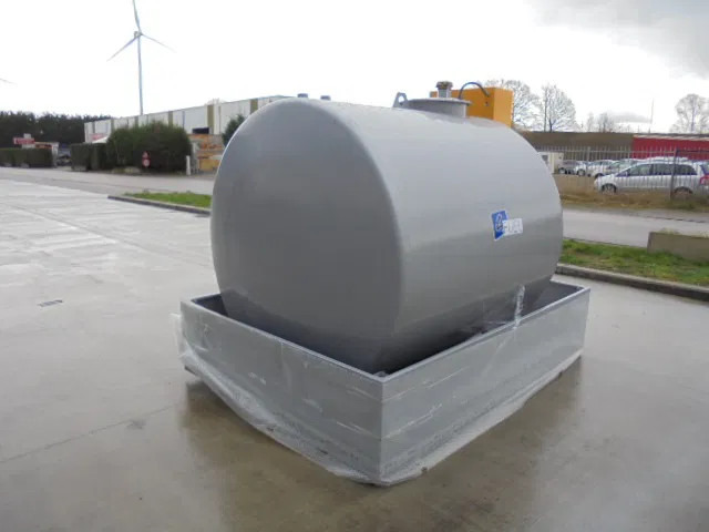 Emiliana Serbatoi TF3/50 NEW STOCK NOW - Storage tank: picture 5 Emiliana Serbatoi TF3/50 NEW STOCK NOW - Storage tank: picture 5