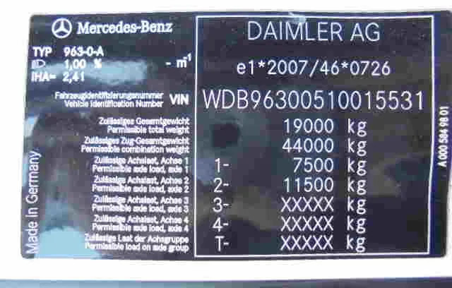 Autotransporter truck Mercedes-Benz Actros 2340 6X2 EUR 6: picture 16