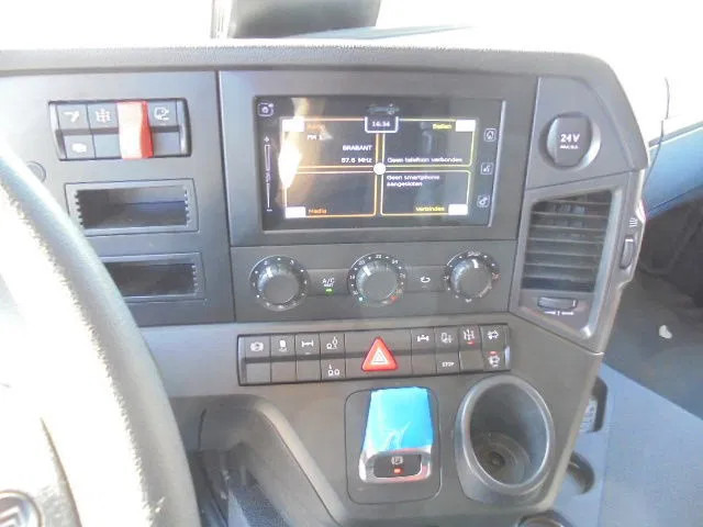 New Hook lift truck Mercedes-Benz Arocs 2848 NEW: picture 10