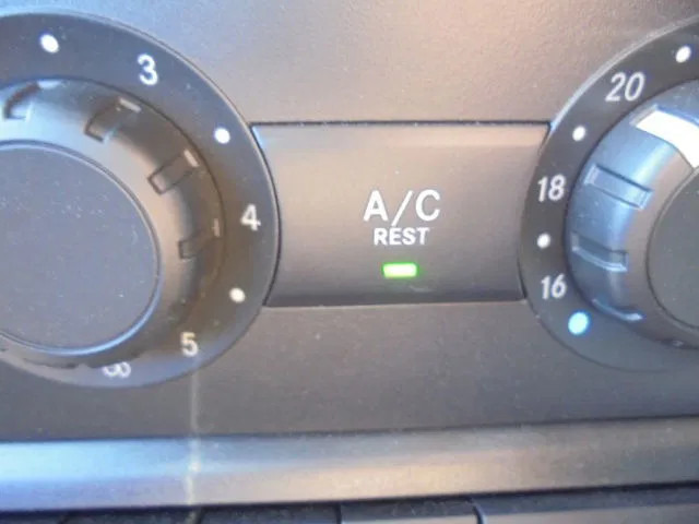 New Hook lift truck Mercedes-Benz Arocs 2848 NEW: picture 13