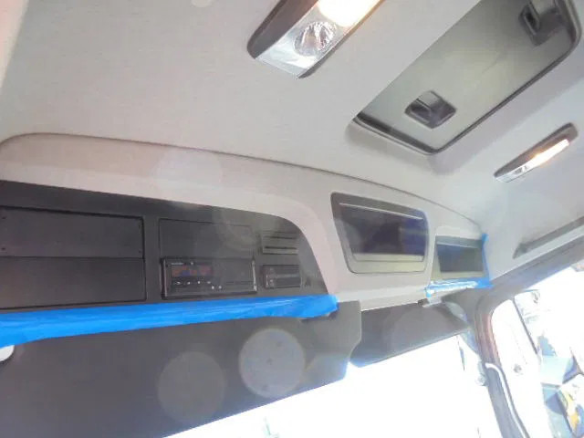 New Hook lift truck Mercedes-Benz Arocs 2848 NEW: picture 20