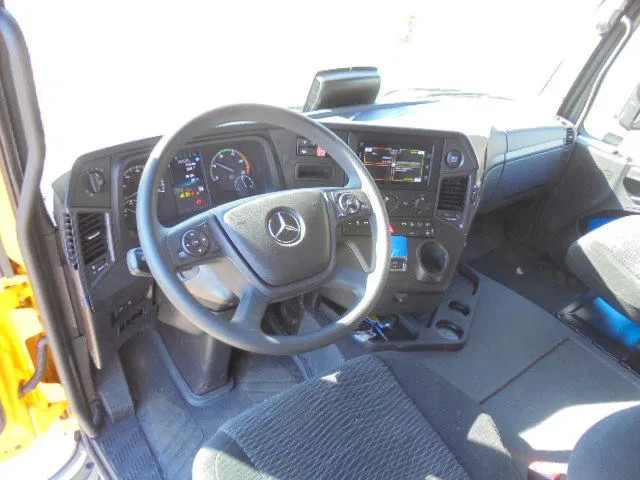 New Hook lift truck Mercedes-Benz Arocs 2848 NEW: picture 8