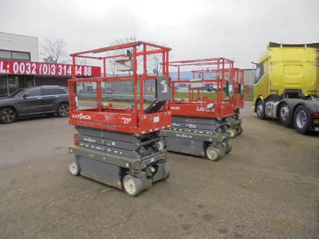 Skyjack SJ III 3219 - Scissor lift: picture 5 Skyjack SJ III 3219 - Scissor lift: picture 5