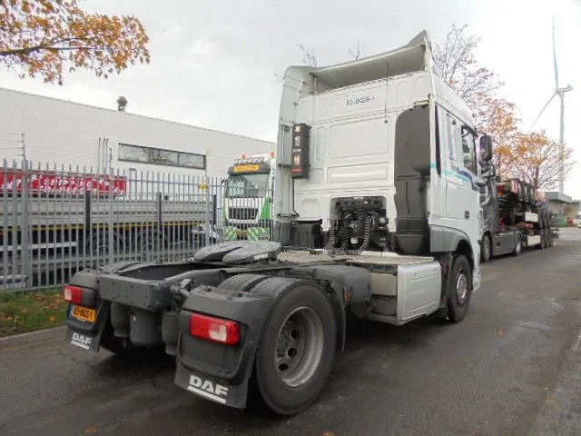DAF XF 440 SPACE CAB - Tractor unit: picture 4 DAF XF 440 SPACE CAB - Tractor unit: picture 4
