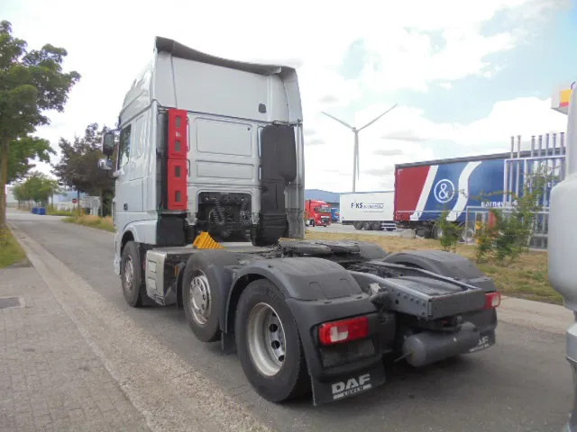 DAF XF 450 FTG 6X2 SUPER SPACE - Tractor unit: picture 5 DAF XF 450 FTG 6X2 SUPER SPACE - Tractor unit: picture 5