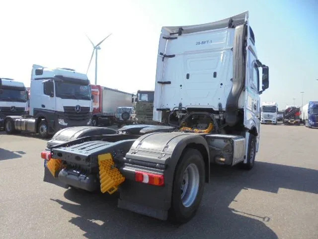 Mercedes-Benz Actros 1843 - Tractor unit: picture 4 Mercedes-Benz Actros 1843 - Tractor unit: picture 4