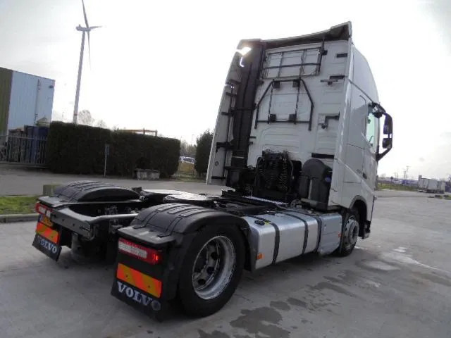 Volvo FH 420 MEGA - Tractor unit: picture 5 Volvo FH 420 MEGA - Tractor unit: picture 5