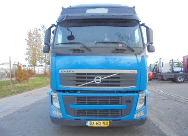 Volvo FH 420 6X2 NL TRUCK - Container transporter/ Swap body truck: picture 2 Volvo FH 420 6X2 NL TRUCK - Container transporter/ Swap body truck: picture 2
