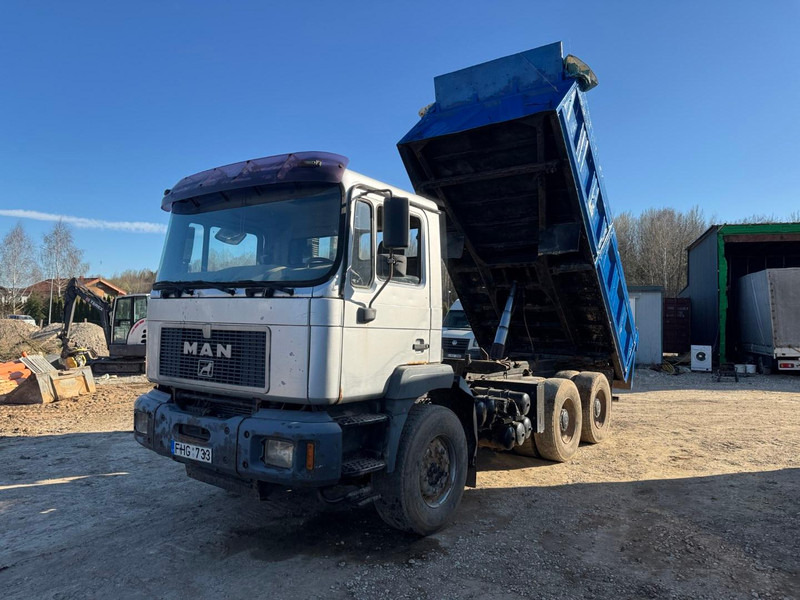 MAN 26.403. 6x4. Spring/Air - Tipper: picture 5 MAN 26.403. 6x4. Spring/Air - Tipper: picture 5