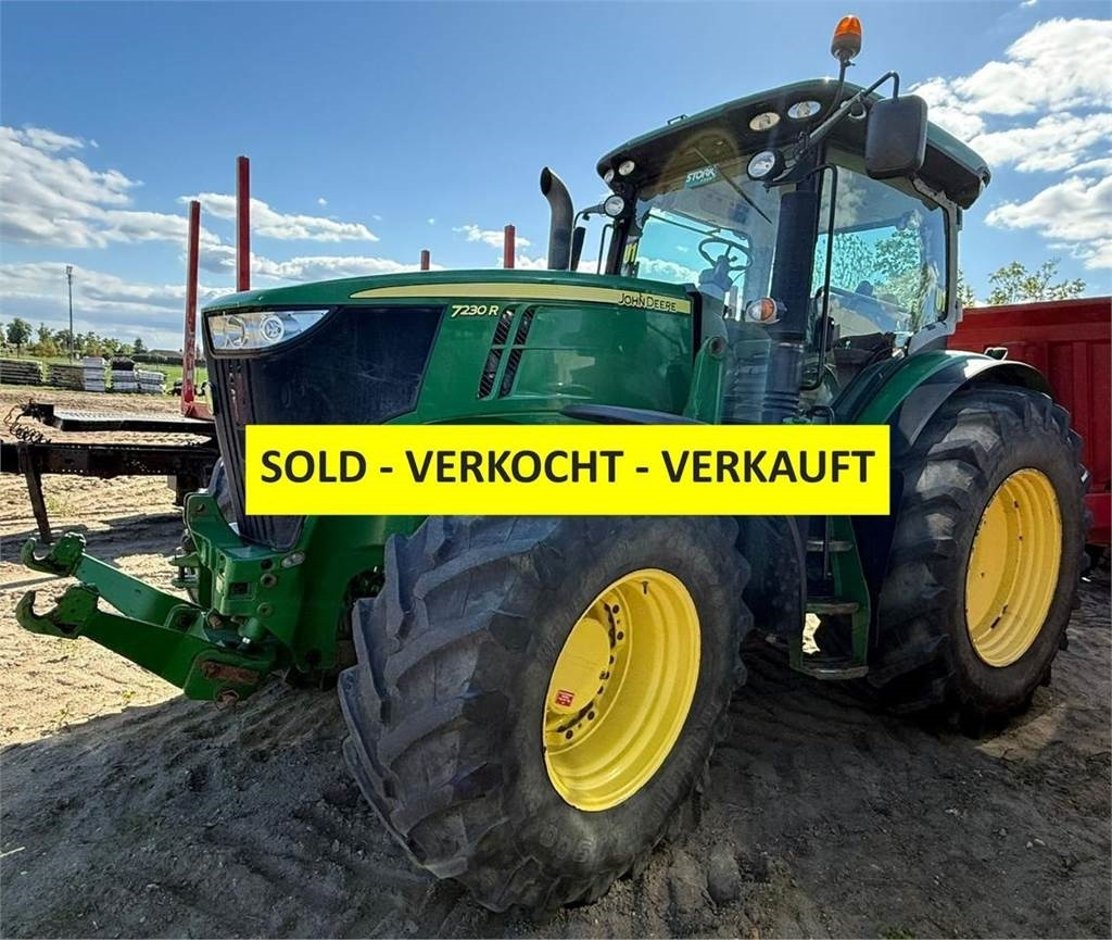 John Deere 7230R - Farm tractor: picture 1 John Deere 7230R - Farm tractor: picture 1