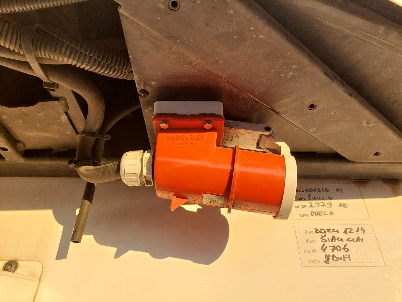 Refrigerator semi-trailer Krone SD Thermo King SLXi 300: picture 16 Refrigerator semi-trailer Krone SD Thermo King SLXi 300: picture 16