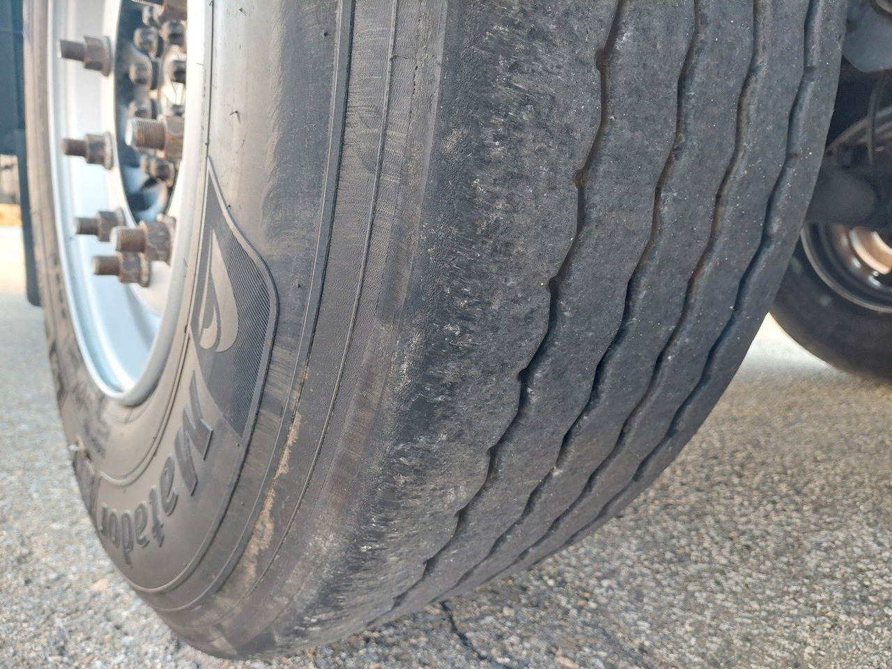 Refrigerator semi-trailer Krone SD Thermo King SLXi 300: picture 40 Refrigerator semi-trailer Krone SD Thermo King SLXi 300: picture 40