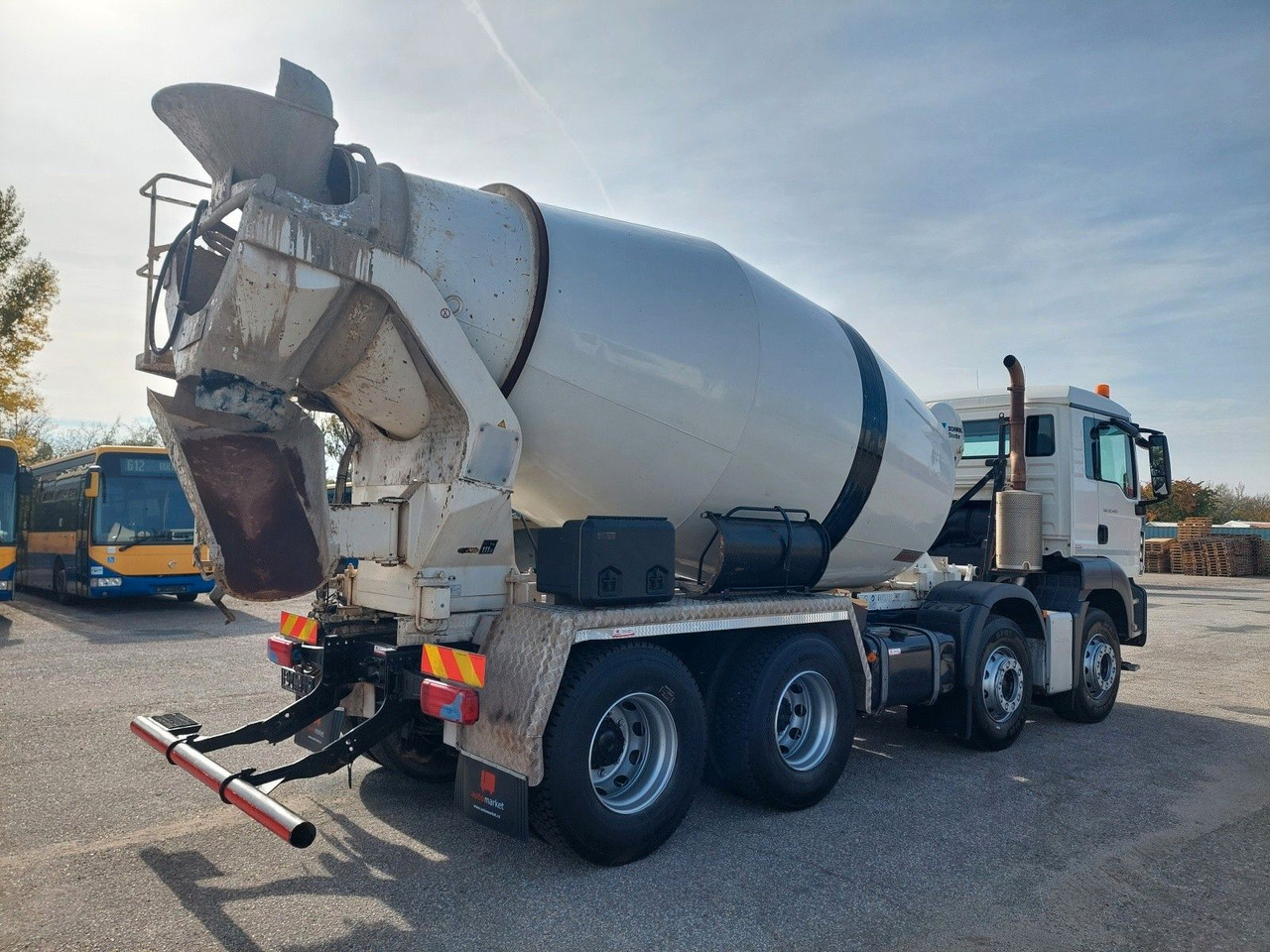 MAN TGS 32.420 BB Stetter 8x4 - Concrete mixer truck: picture 4 MAN TGS 32.420 BB Stetter 8x4 - Concrete mixer truck: picture 4