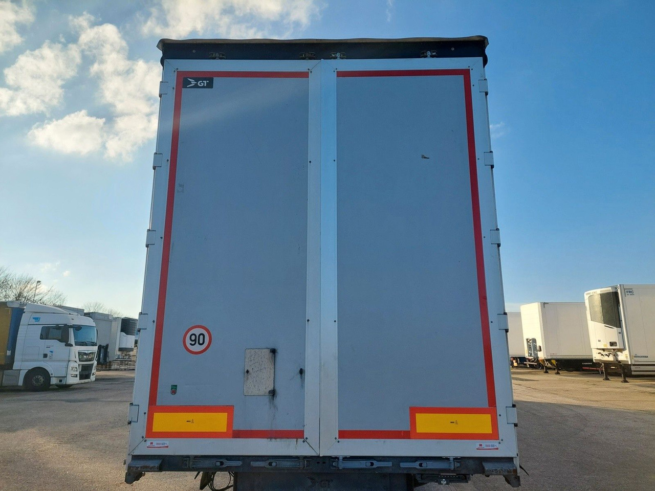 Curtainsider truck MAN TGX 18.470 LL + Gniotpol G-4080 120 m3 Durchbar: picture 41