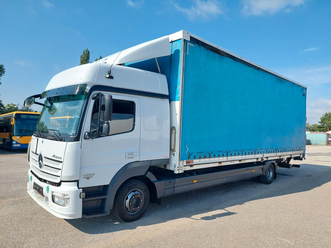 Mercedes-Benz Atego 1223 L/NR 20 20 Paletten - Curtainsider truck: picture 1 Mercedes-Benz Atego 1223 L/NR 20 20 Paletten - Curtainsider truck: picture 1
