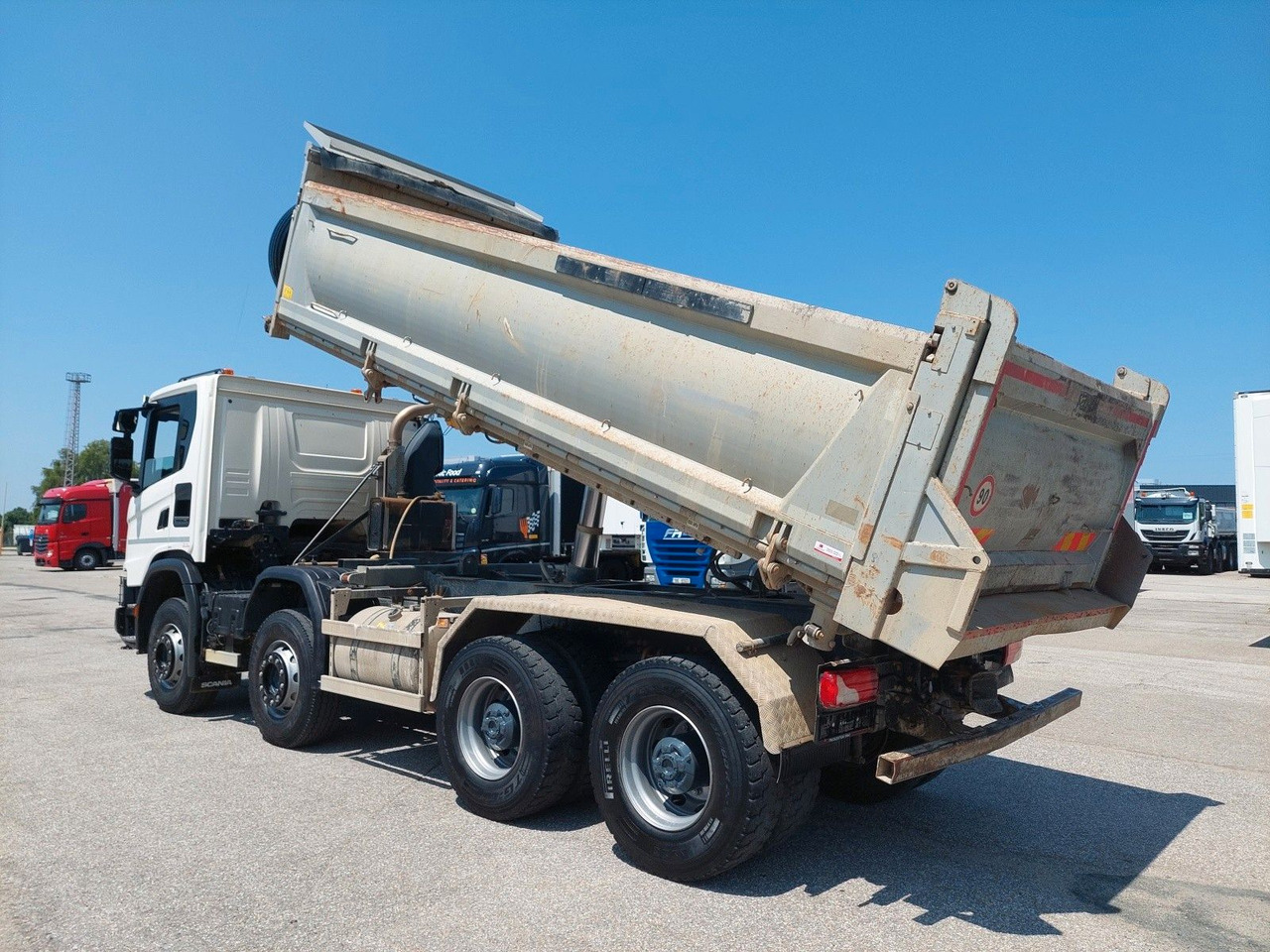 Scania G 450 B8X4HZ 8x4 Bordmatik - Tipper: picture 3 Scania G 450 B8X4HZ 8x4 Bordmatik - Tipper: picture 3