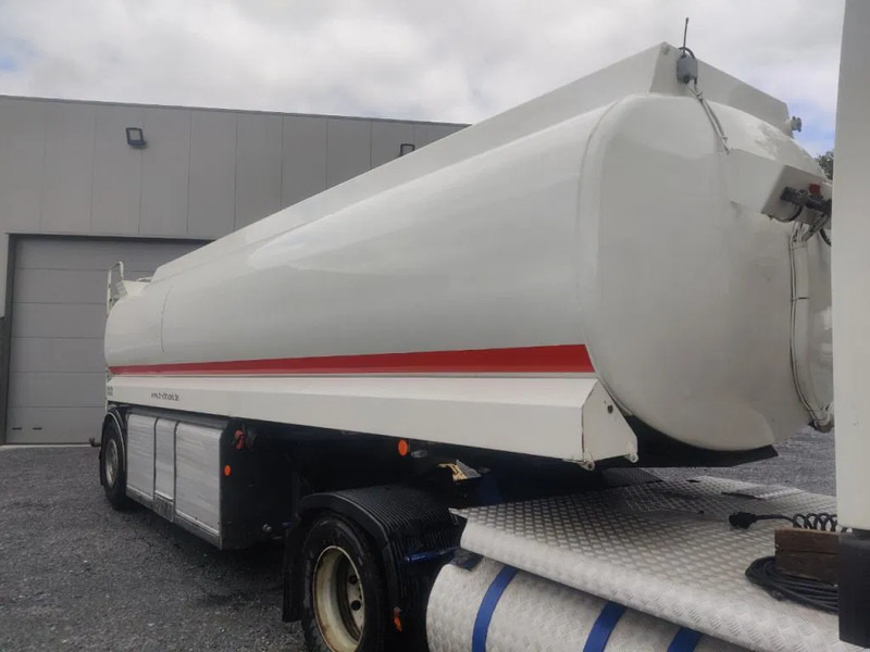 LAG TANK 24000 L - Tank semi-trailer: picture 1 LAG TANK 24000 L - Tank semi-trailer: picture 1