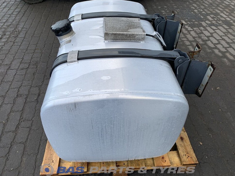DAF Brandstoftank DAF 400 Liter 1314499 - Fuel tank for Truck: picture 2 DAF Brandstoftank DAF 400 Liter 1314499 - Fuel tank for Truck: picture 2