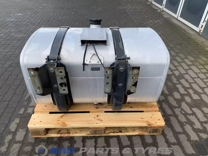 DAF Brandstoftank DAF 400 Liter 1314499 - Fuel tank for Truck: picture 3 DAF Brandstoftank DAF 400 Liter 1314499 - Fuel tank for Truck: picture 3