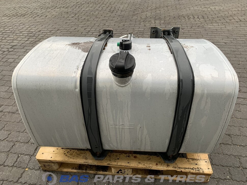 DAF Brandstoftank DAF 430 Liter 1681824 - Fuel tank for Truck: picture 1 DAF Brandstoftank DAF 430 Liter 1681824 - Fuel tank for Truck: picture 1