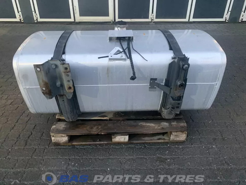 DAF Brandstoftank DAF 620 Liter 1659141 - Fuel tank for Truck: picture 3 DAF Brandstoftank DAF 620 Liter 1659141 - Fuel tank for Truck: picture 3