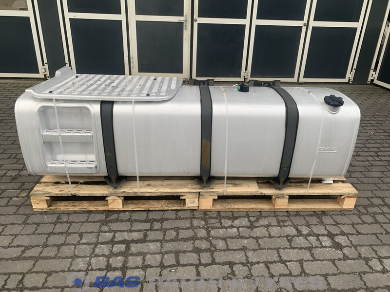 DAF Brandstoftank DAF 845 Liter 1659141 - Fuel tank for Truck: picture 1 DAF Brandstoftank DAF 845 Liter 1659141 - Fuel tank for Truck: picture 1
