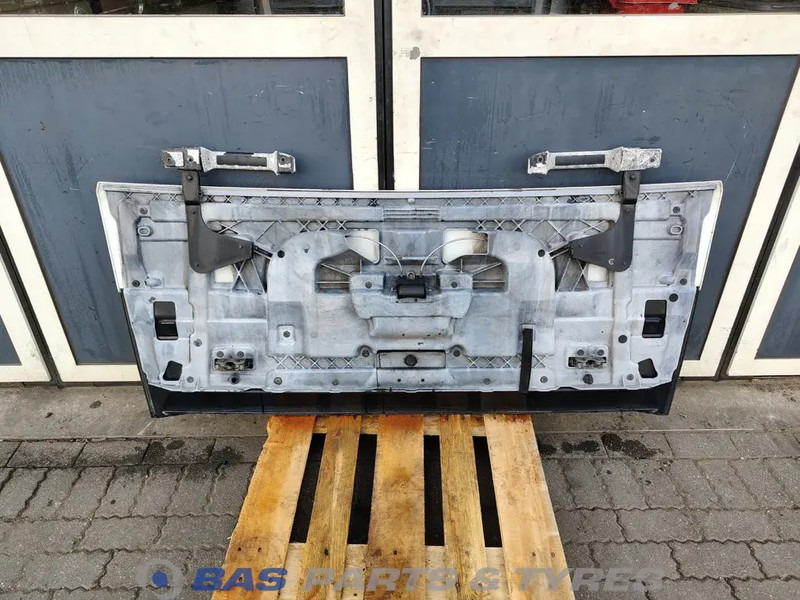 DAF CF Euro 6 Grille DAF 2148027 - Grill for Truck: picture 2 DAF CF Euro 6 Grille DAF 2148027 - Grill for Truck: picture 2