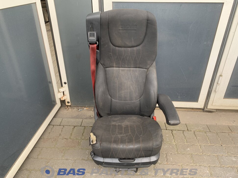 DAF CF Euro 6 - Seat for Truck: picture 1 DAF CF Euro 6 - Seat for Truck: picture 1