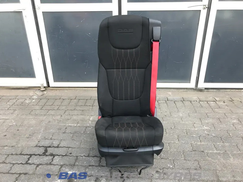 DAF CF Euro 6 - Seat for Truck: picture 1 DAF CF Euro 6 - Seat for Truck: picture 1