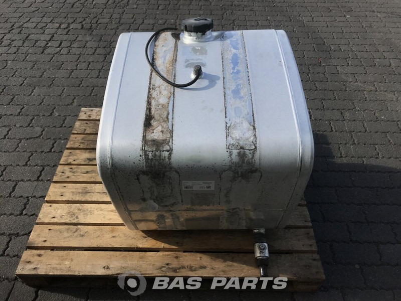 MAN - Fuel tank for Truck: picture 3 MAN - Fuel tank for Truck: picture 3